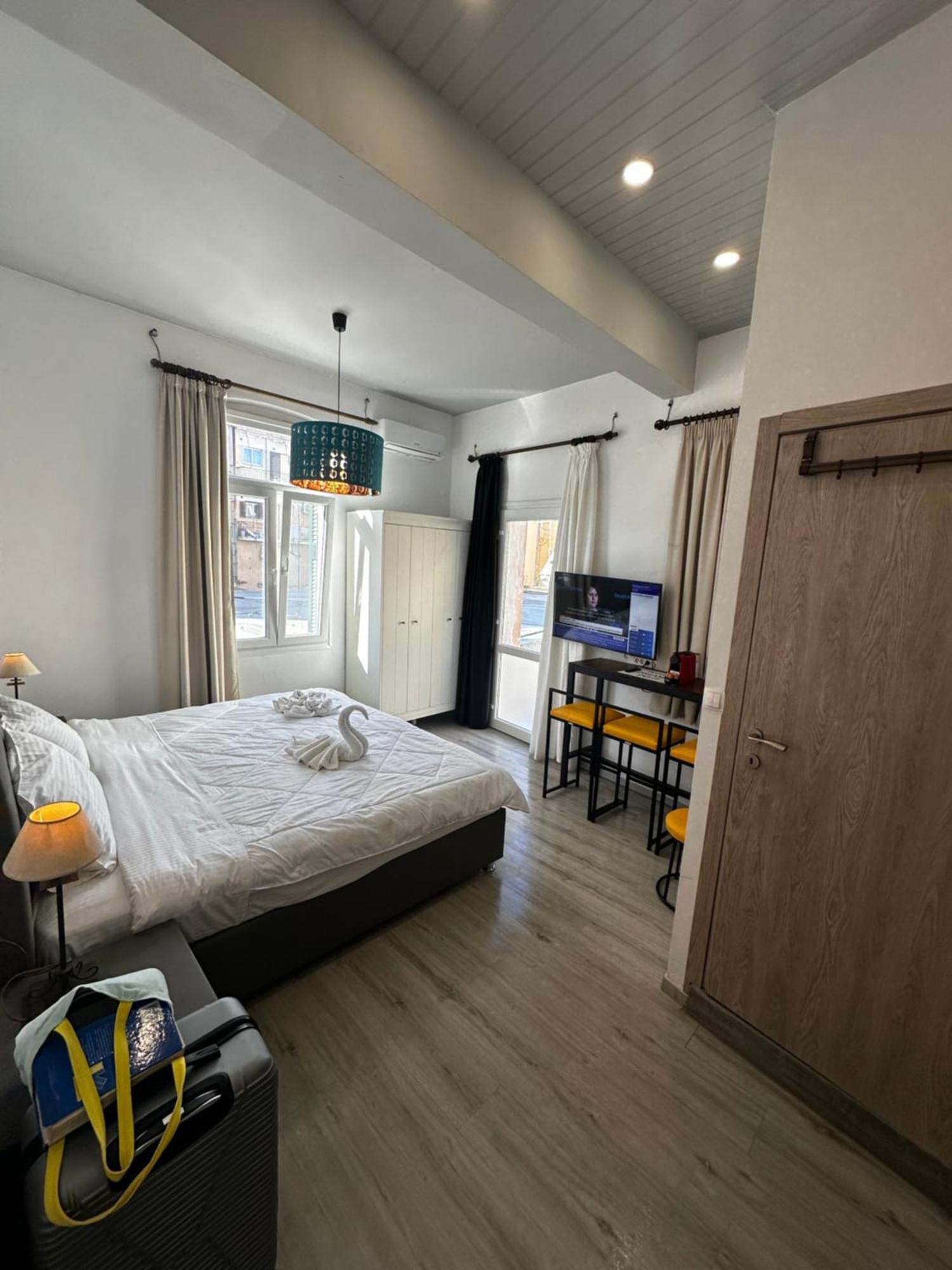 Travelers Luxury Suites, Studios & Apartments Corfu  Exterior foto
