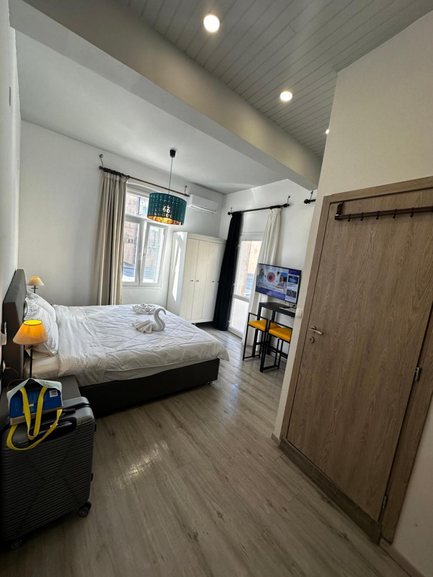 Travelers Luxury Suites, Studios & Apartments Corfu  Exterior foto