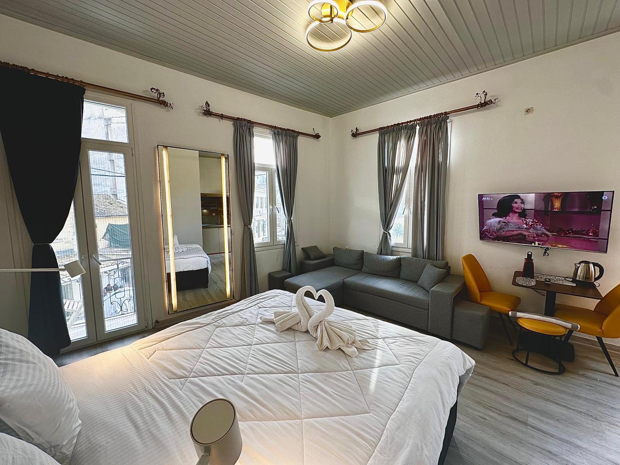Travelers Luxury Suites, Studios & Apartments Corfu  Exterior foto
