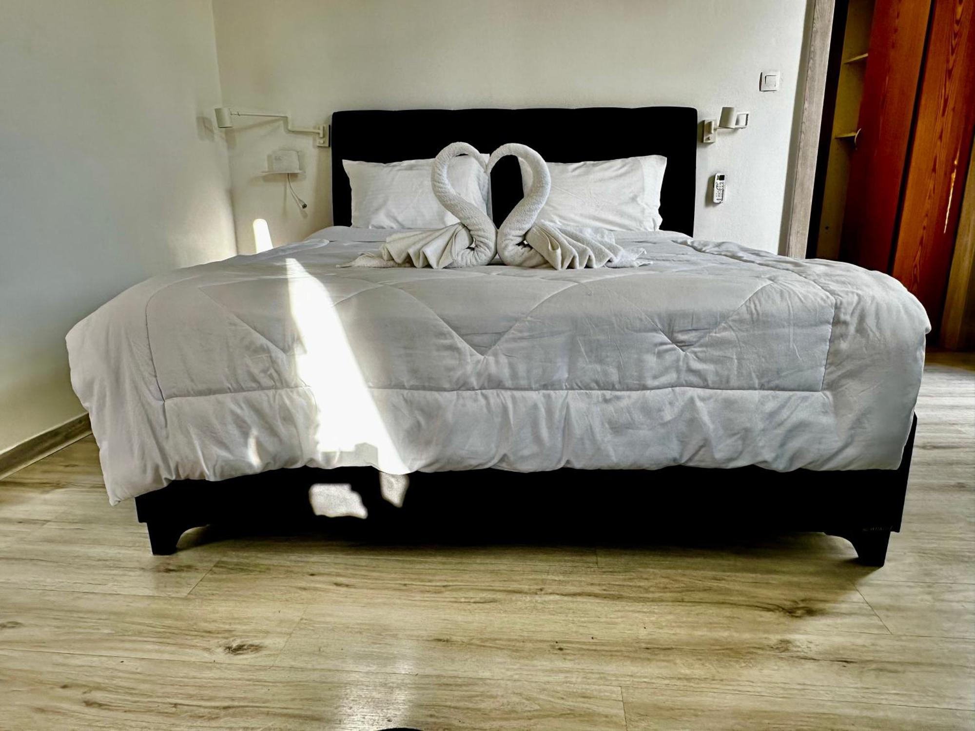 Travelers Luxury Suites, Studios & Apartments Corfu  Exterior foto